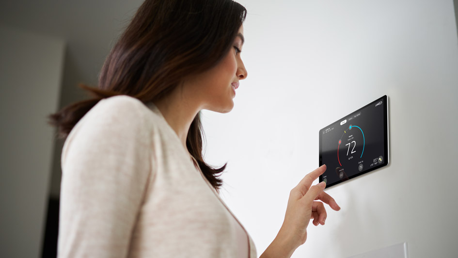 Seasonal Settings: Should My Thermostat Run on Fan or Auto?